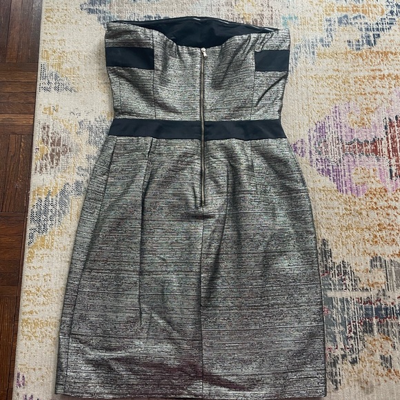 See By Chloé Strapless Tube Bodycon Metallic Party Cocktail Dress
Sz 4 - Picture 11 of 14